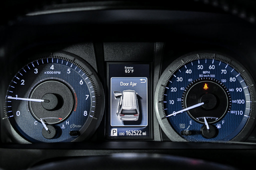 Used 2015 Toyota Sienna XLE FWD image 18