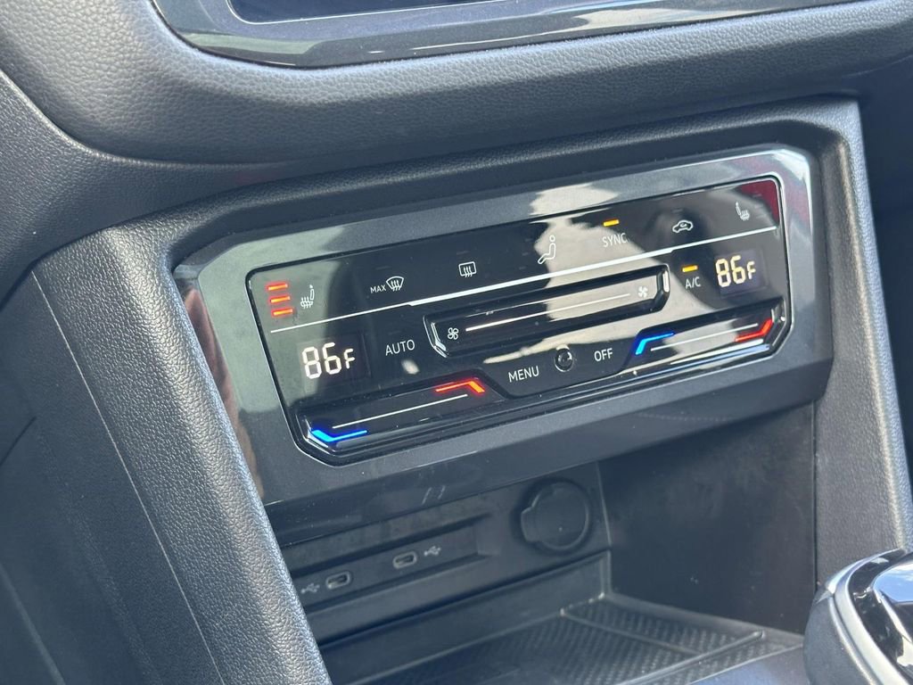 Certified 2023 Volkswagen Tiguan SE w/ Panoramic Sunroof Package image 29