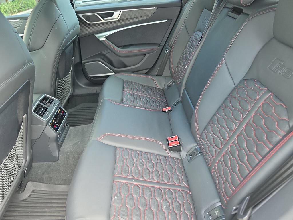 Used 2025 Audi RS 7 Performance AWD/4WD image 12
