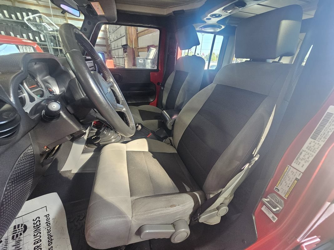 Used 2010 Jeep Wrangler Unlimited Sport AWD/4WD image 13