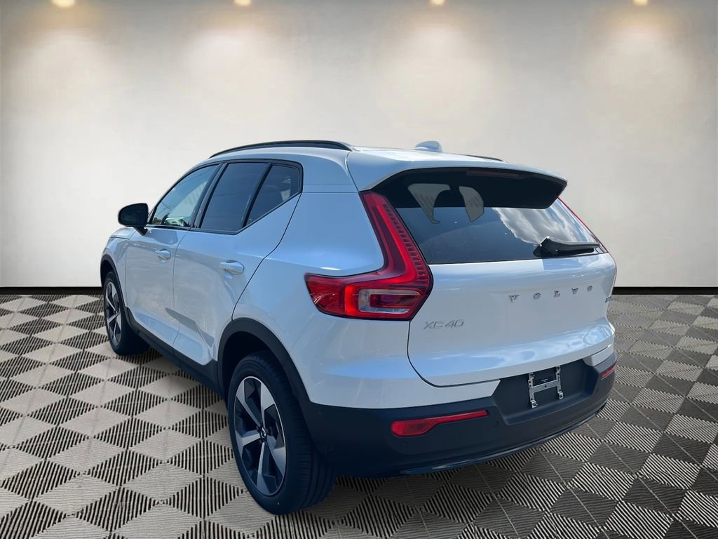 New 2026 Volvo XC40 B5 Plus w/ Protection Package Premier image 5