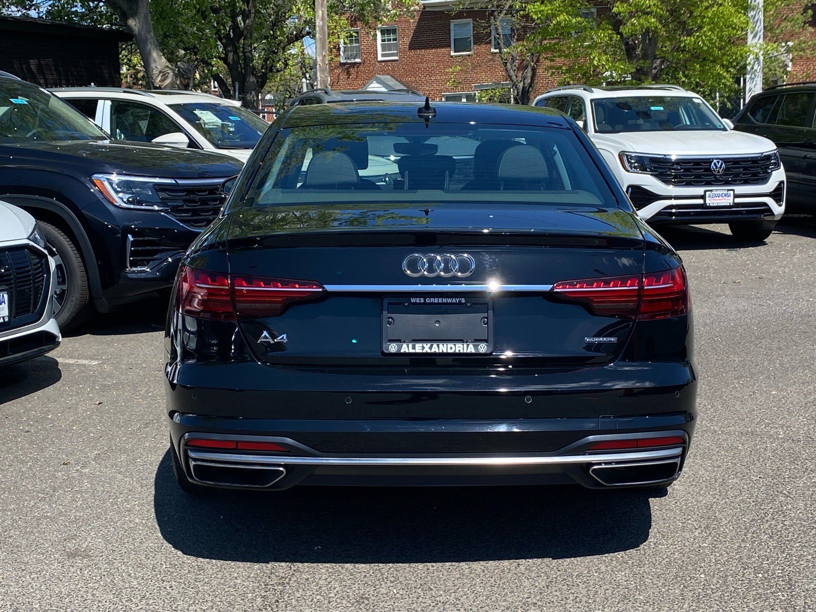 Used 2023 Audi A4 2.0T Premium AWD/4WD image 4