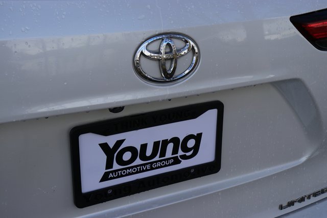 Used 2023 Toyota Highlander L image 6