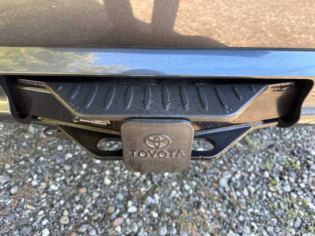 Used 2021 Toyota Highlander Limited AWD/4WD image 34