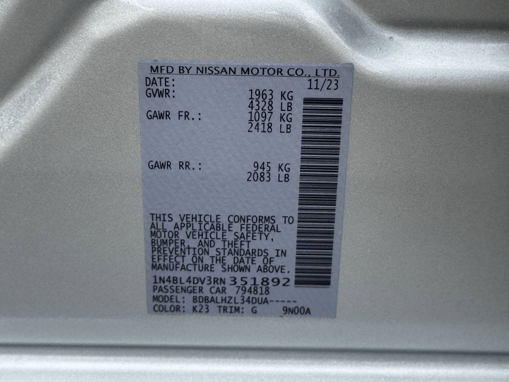 Used 2024 Nissan Altima 2.5 SV FWD image 31