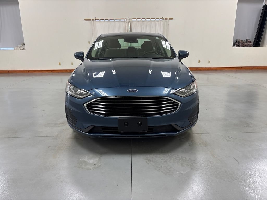 Used 2019 Ford Fusion SE FWD image 3