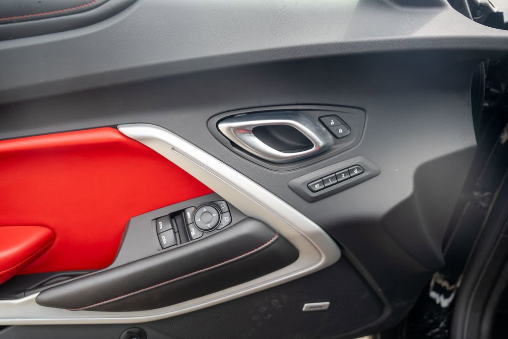 Used 2022 Chevrolet Camaro SS image 13