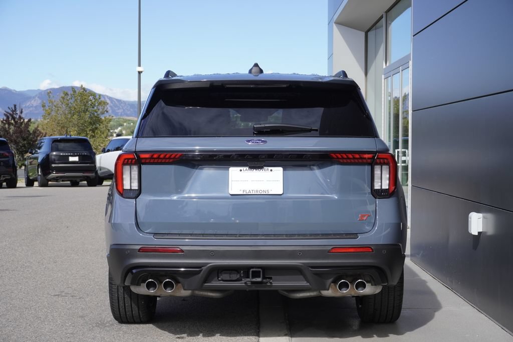 Used 2025 Ford Explorer ST w/ Sun And Sound Package AWD/4WD image 6