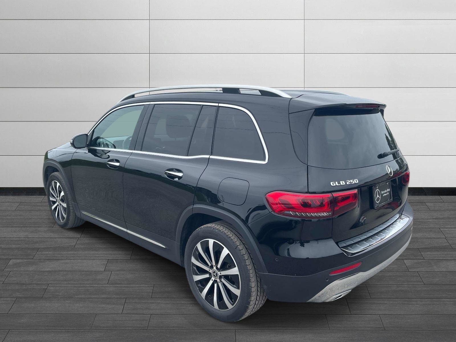 Certified 2022 Mercedes-Benz GLB 250 image 5