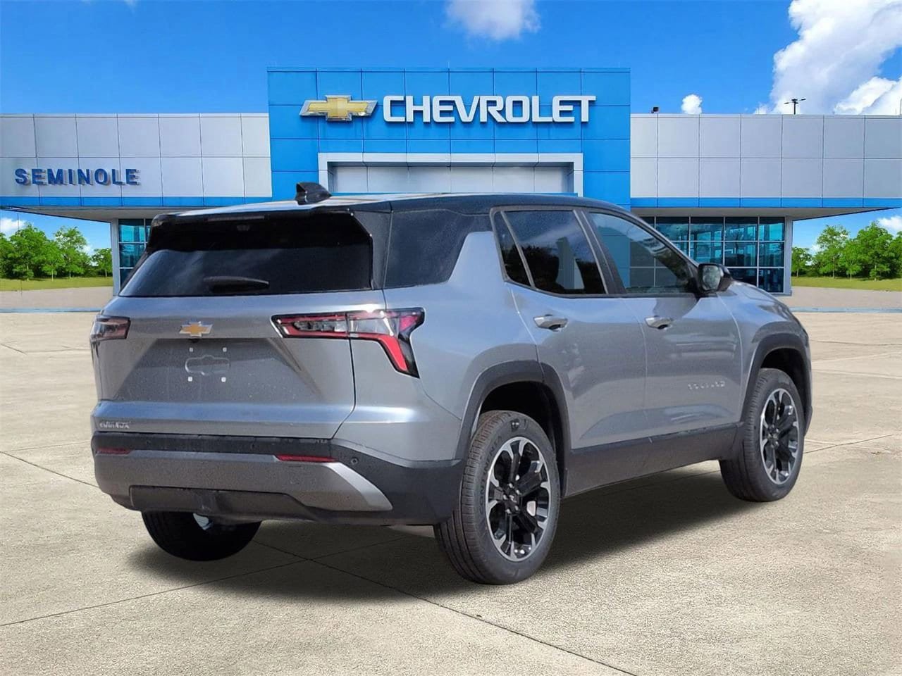New 2026 Chevrolet Equinox LT w/ Safety and Technology Package FWD image 4