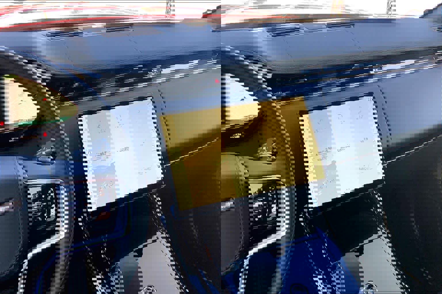 New 2026 Land Rover Range Rover Sport SE image 6