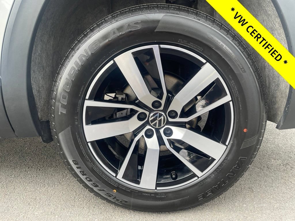 Used 2023 Volkswagen Atlas SE AWD/4WD image 12