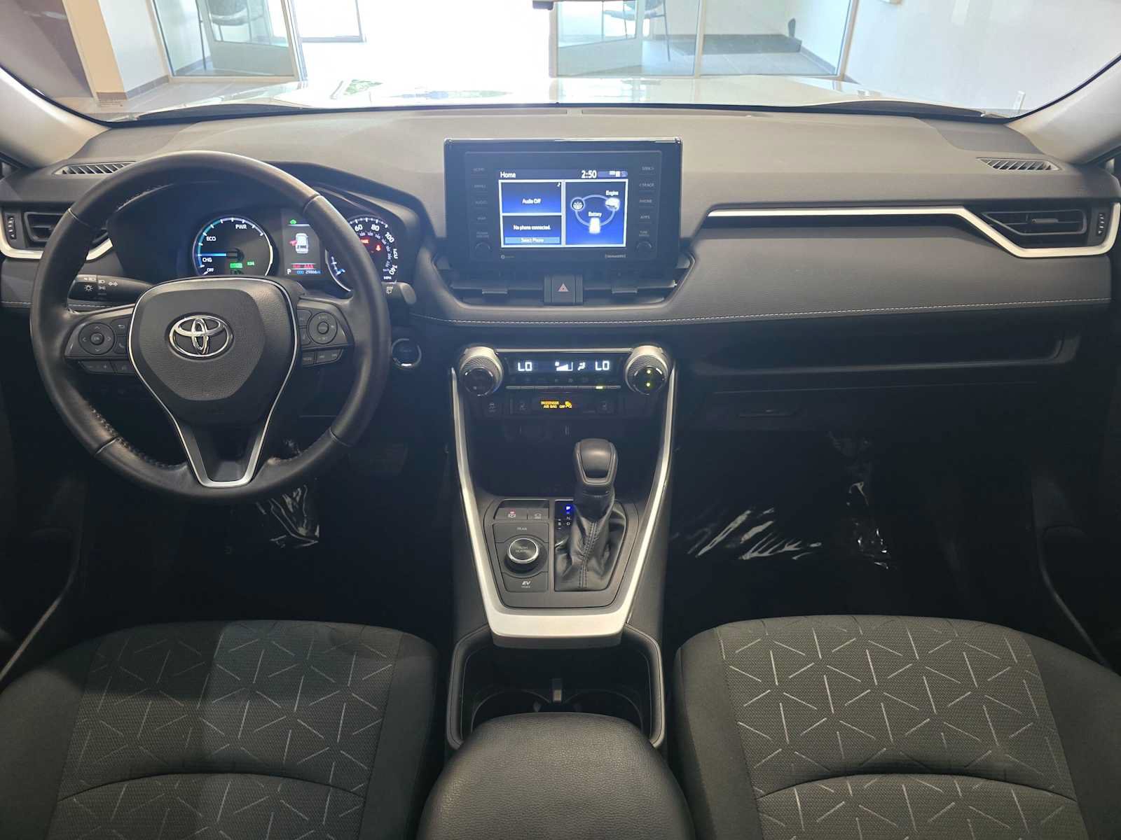 Certified 2022 Toyota RAV4 XLE w/ Convenience Package AWD/4WD image 10