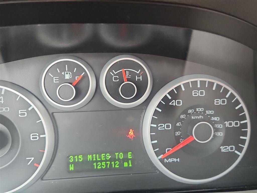 Used 2009 Ford Fusion SEL image 14