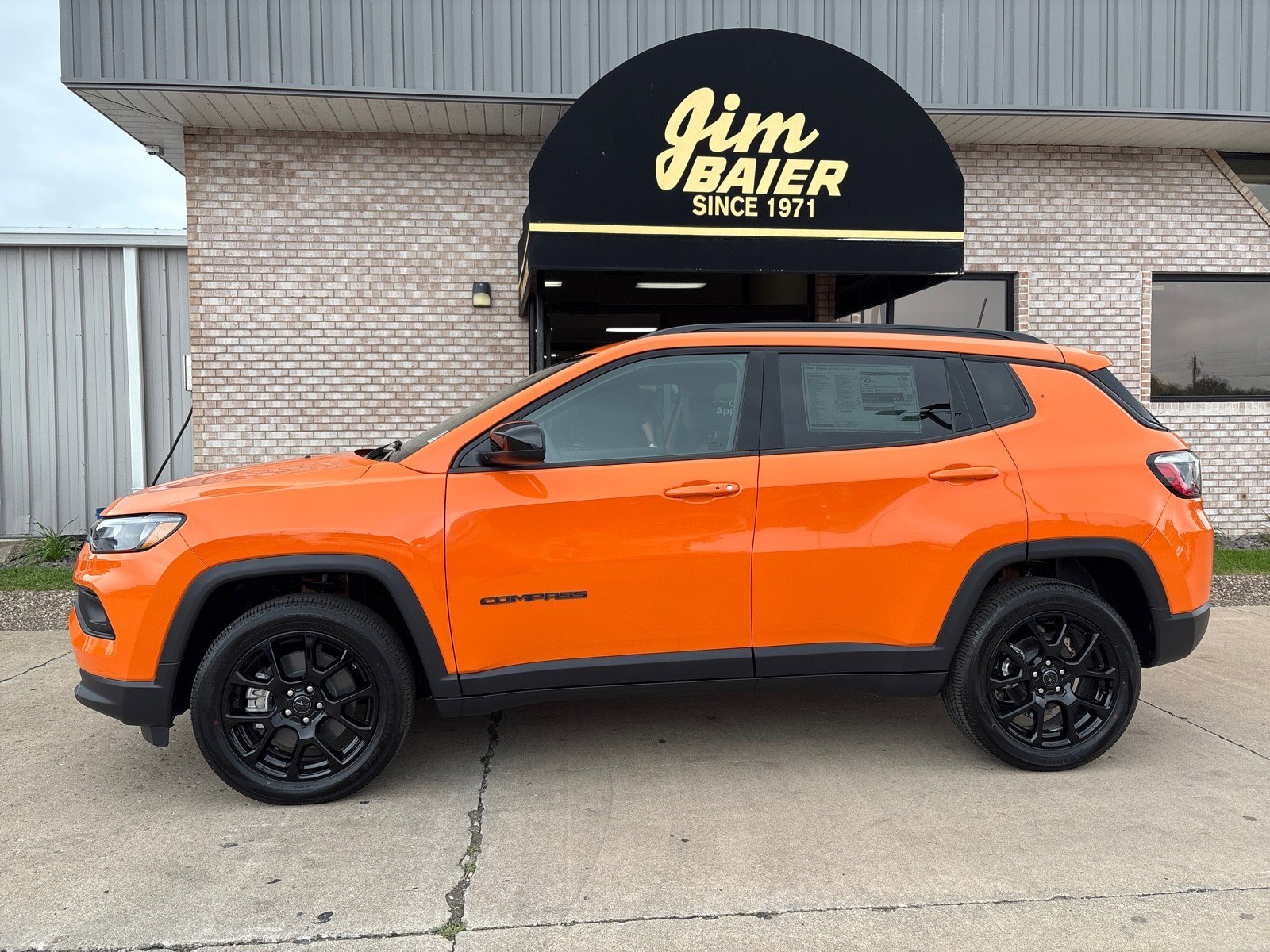 New 2026 Jeep Compass Latitude image 2