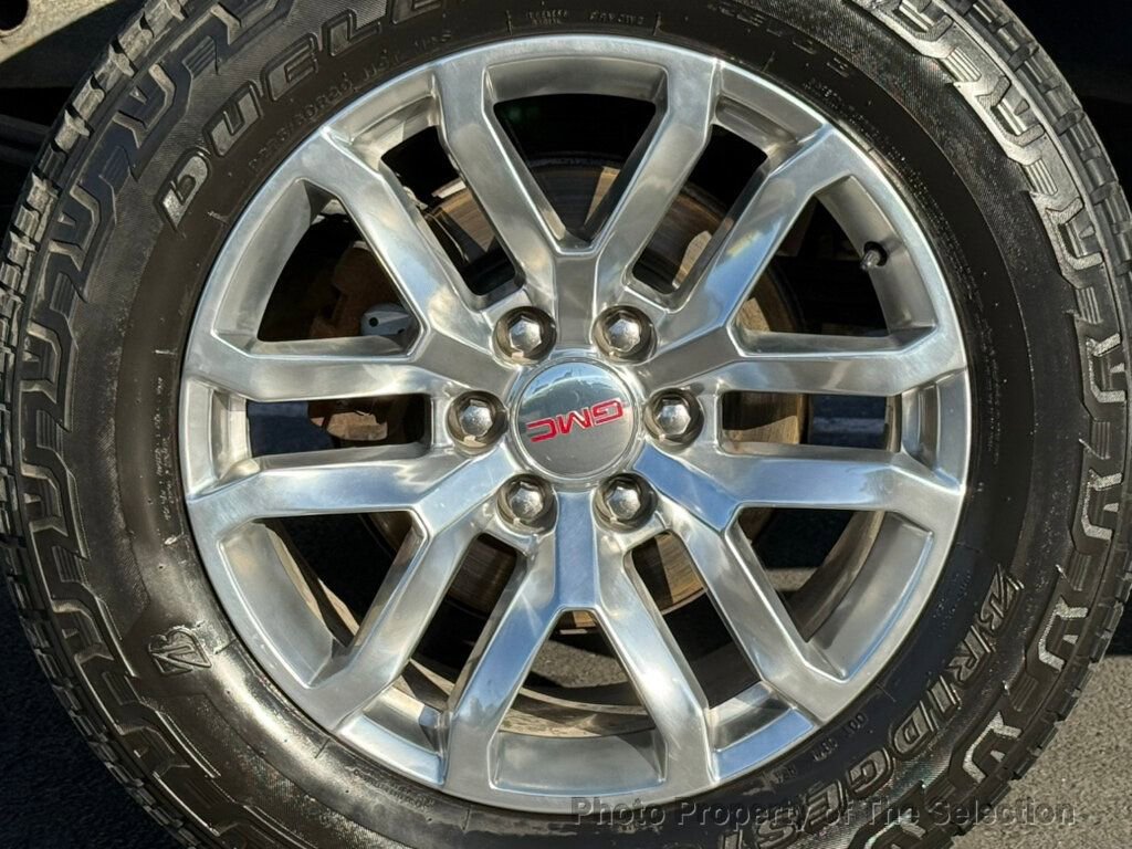 Used 2019 GMC Sierra 1500 SLT w/ SLT Premium Plus Package AWD/4WD image 43