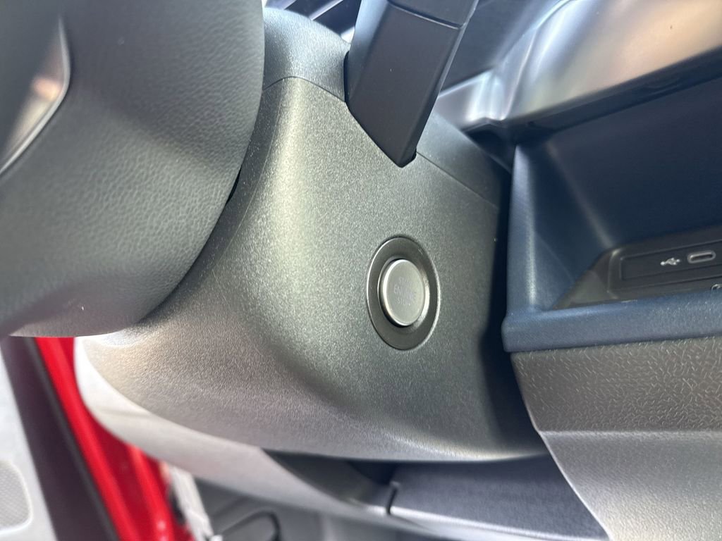 New 2025 Volkswagen ID. Buzz Pro S Plus AWD/4WD image 31