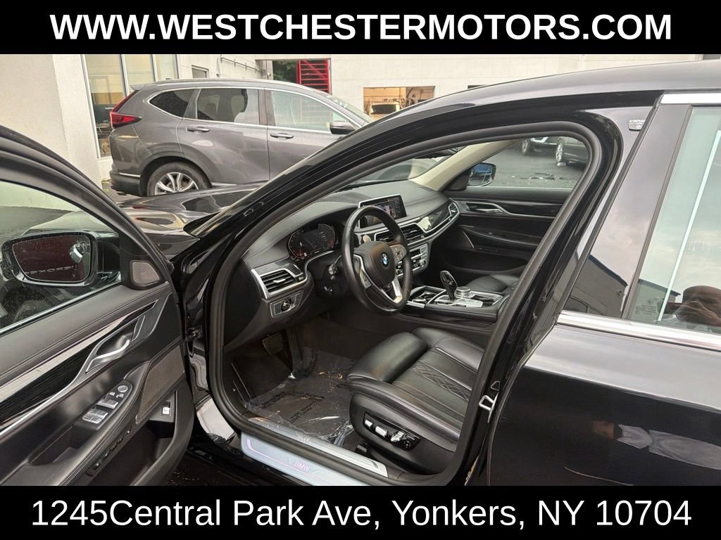 Used 2022 BMW 740i xDrive w/ Premium Package AWD/4WD image 14