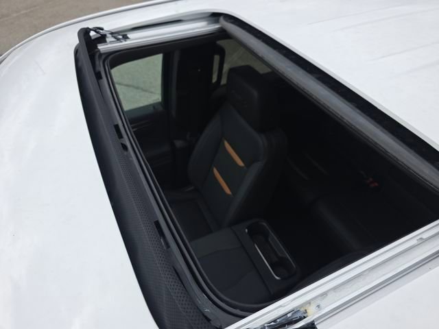 New 2026 GMC Sierra 1500 AT4 image 4