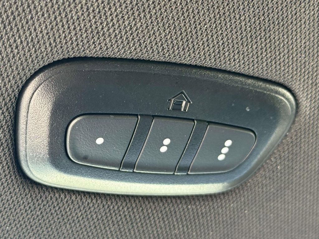 Used 2024 Jeep Wagoneer Series III image 29