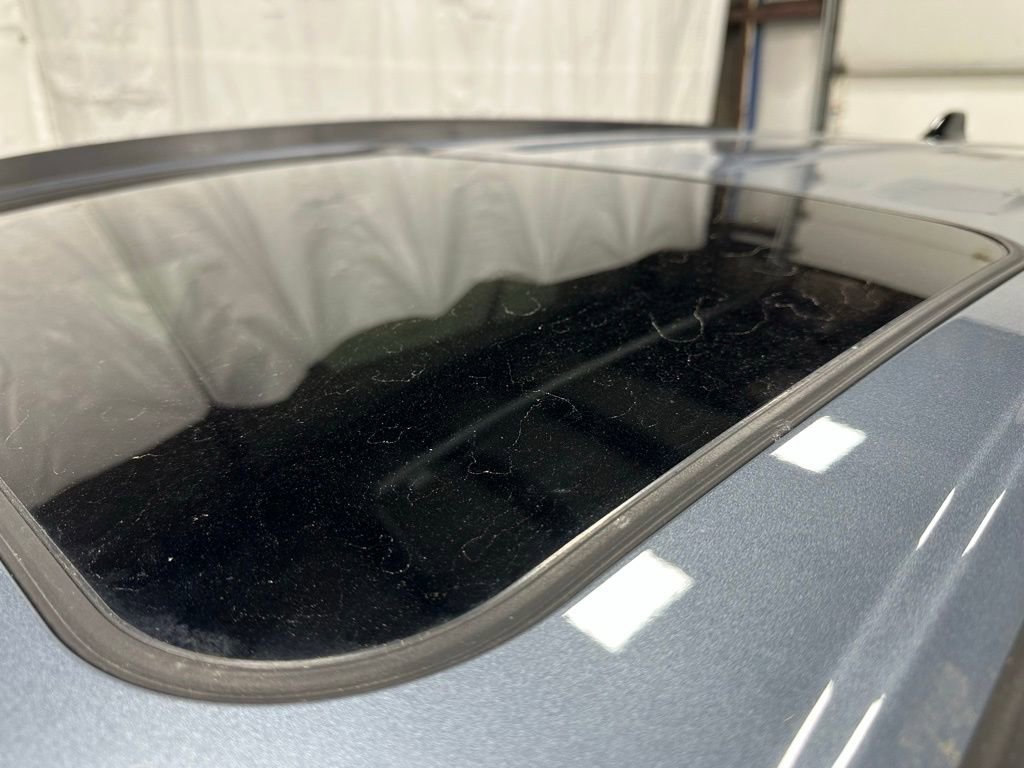 Used 2025 Toyota Corolla Cross XSE image 41