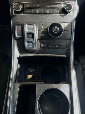 Used 2021 Hyundai Santa Fe SEL image 15