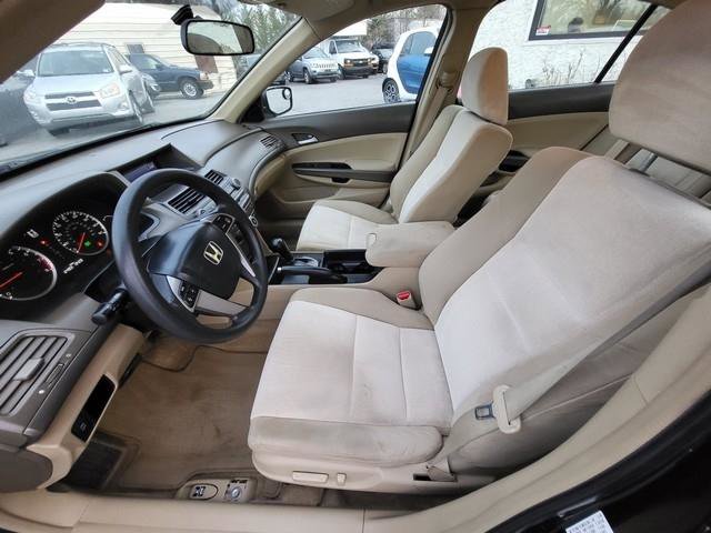 Used 2009 Honda Accord LX-P image 15