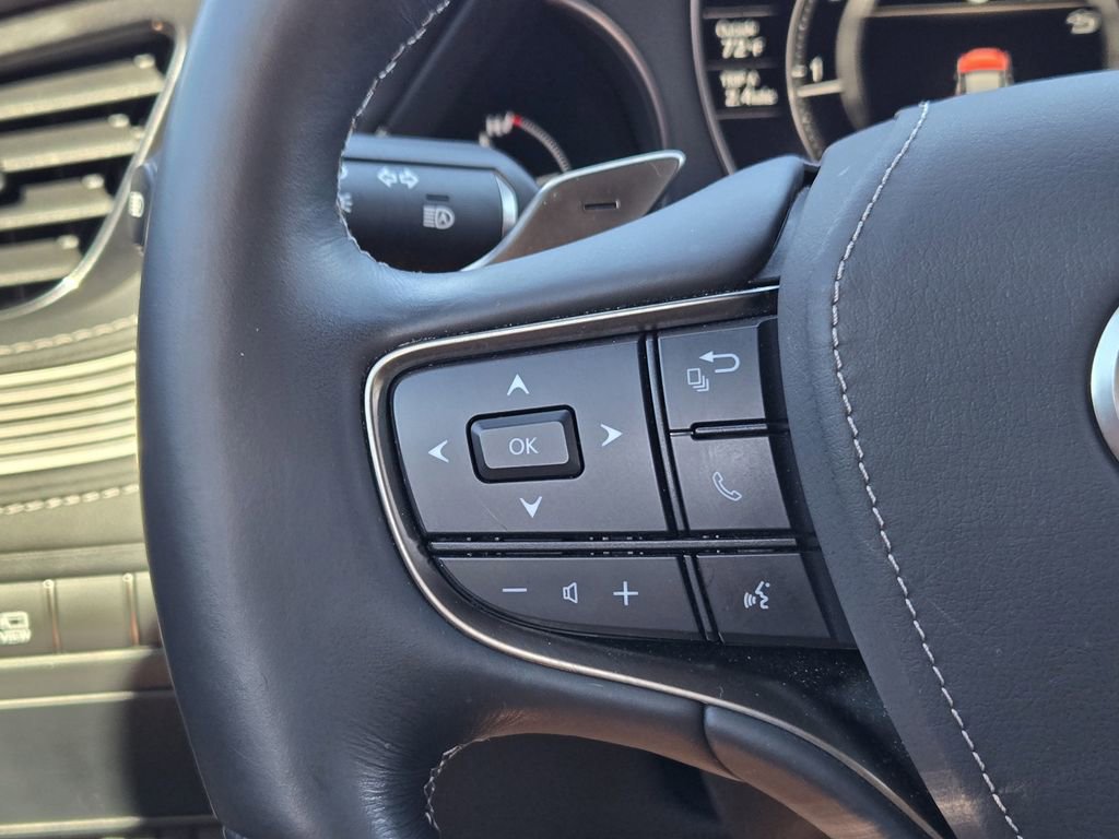 Used 2021 Lexus LS 500 w/ Interior Upgrade Package image 32