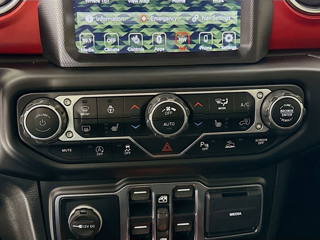 Used 2021 Jeep Gladiator Rubicon AWD/4WD image 16