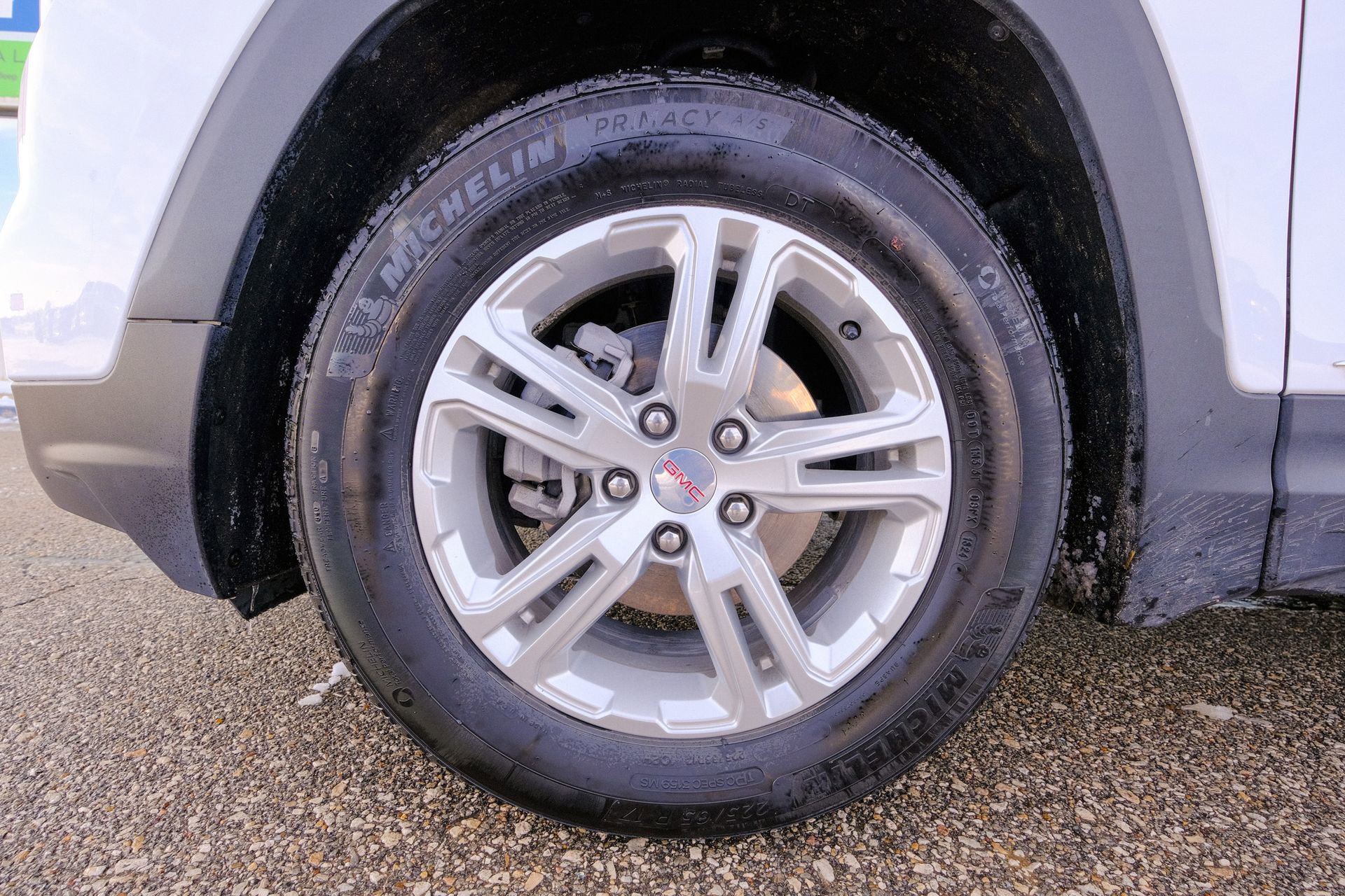 Used 2024 GMC Terrain SLE image 38