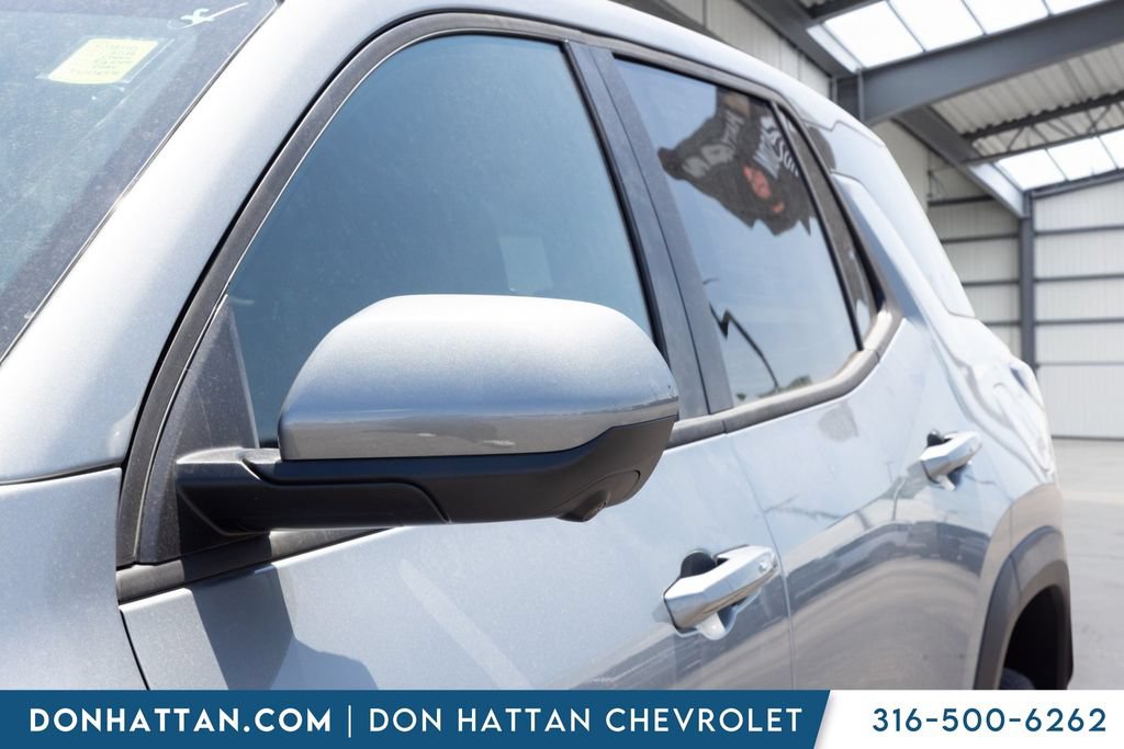 New 2026 Chevrolet Equinox LT w/ Safety and Technology Package AWD/4WD image 25
