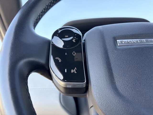 Used 2020 Land Rover Range Rover Evoque SE image 8