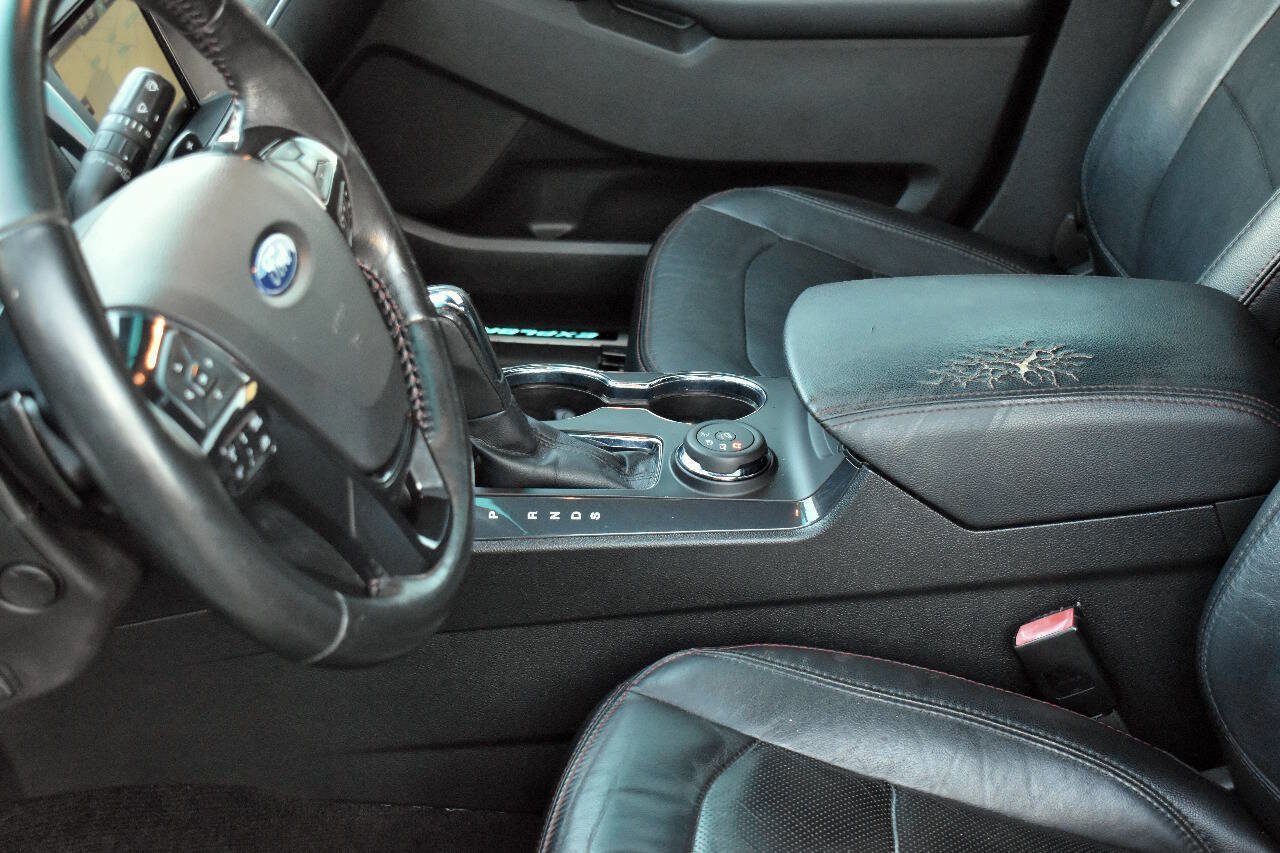 Used 2016 Ford Explorer Sport w/ Equipment Group 401A image 28