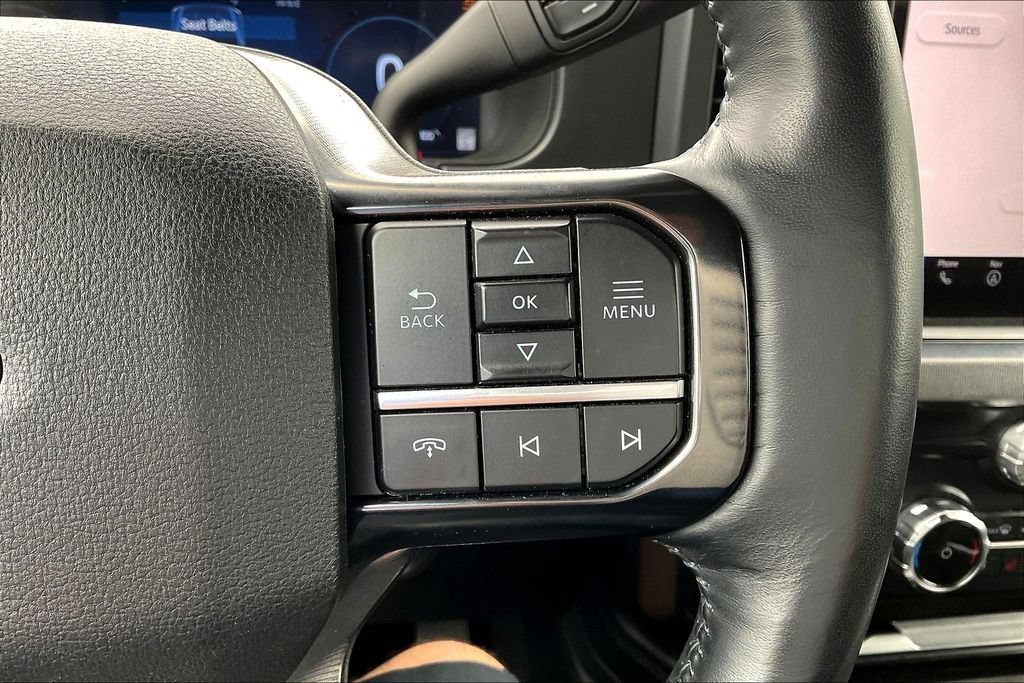 Used 2025 Ford F450 Platinum AWD/4WD image 11