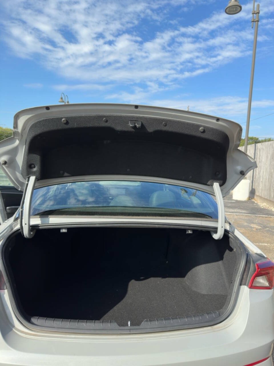 Used 2022 Kia K5 GT-Line FWD image 6