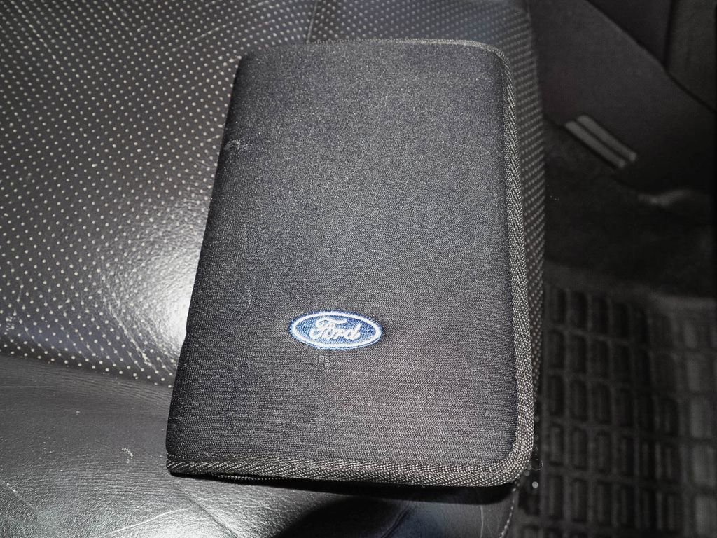 Used 2010 Ford Explorer Sport Trac Limited image 36