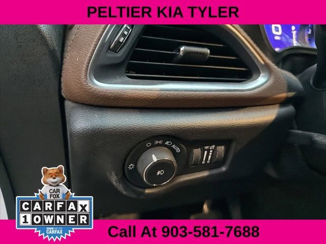 Used 2020 Chrysler Pacifica Limited w/ Advanced Safetytec Group image 18