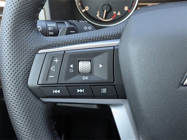 New 2026 Mitsubishi Outlander SE image 28