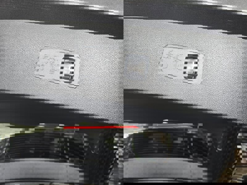 Used 2020 Lincoln Corsair Reserve w/ Equipment Group 201A image 34