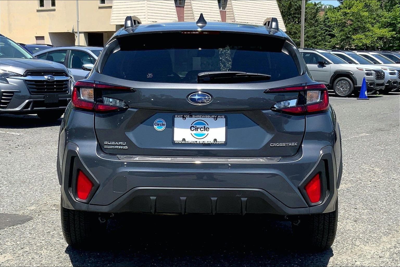 Certified 2025 Subaru Crosstrek 2.0i Premium AWD/4WD image 4