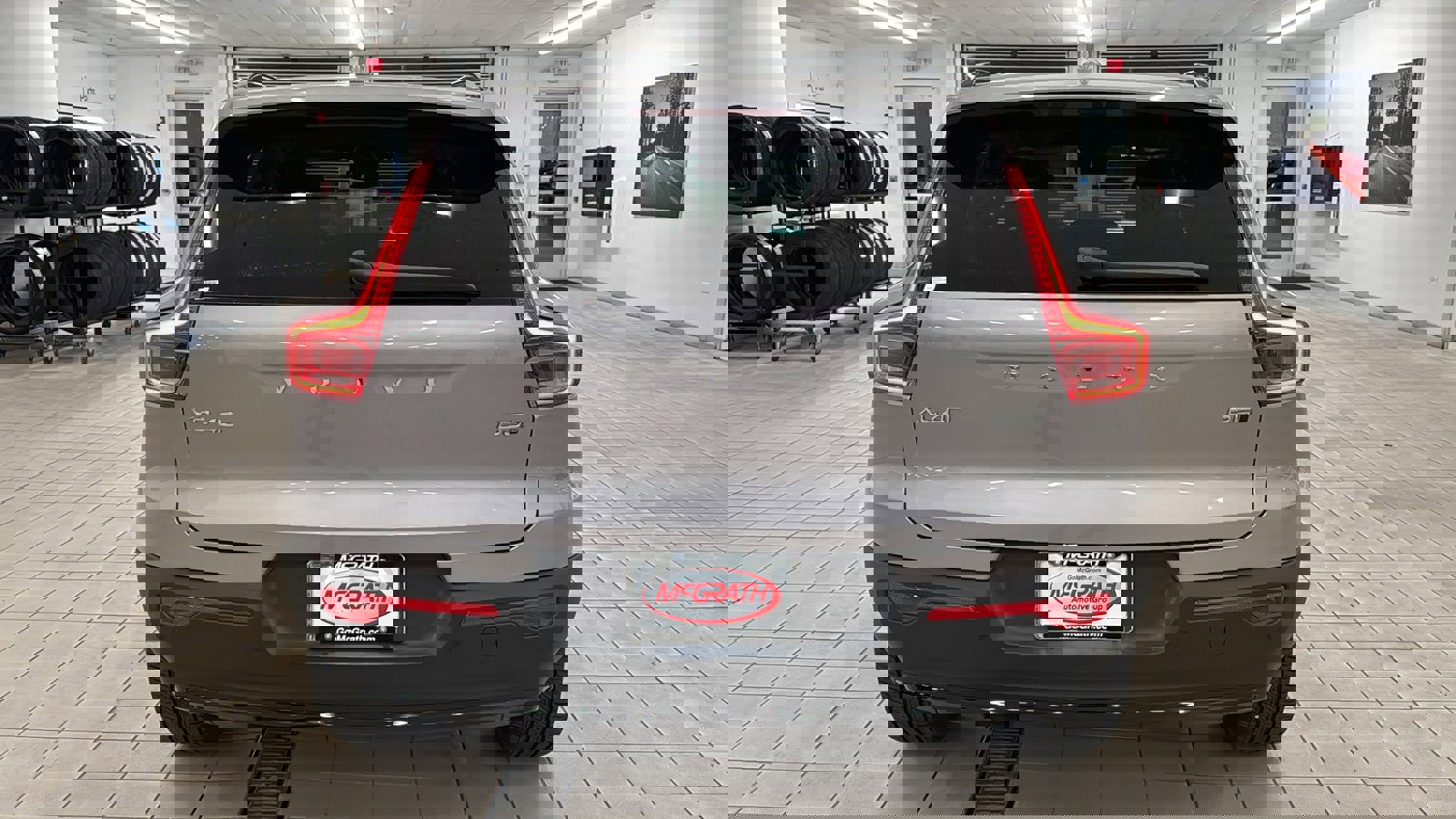 Used 2026 Volvo XC40 B5 Plus w/ Protection Package Premier AWD/4WD image 6