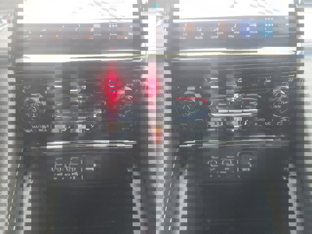 New 2025 Jeep Grand Cherokee Limited image 6