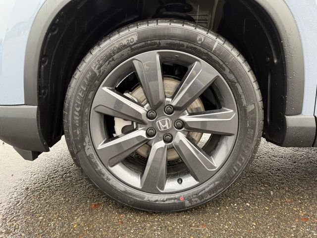 New 2025 Honda Pilot Sport image 27