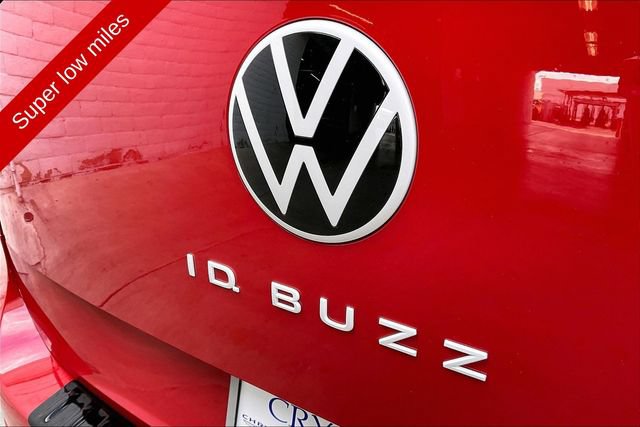 Used 2025 Volkswagen ID. Buzz Pro S Plus AWD/4WD image 31