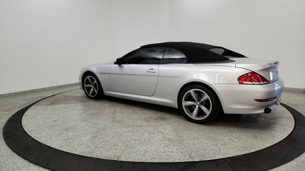 Used 2010 BMW 650i Convertible RWD image 3