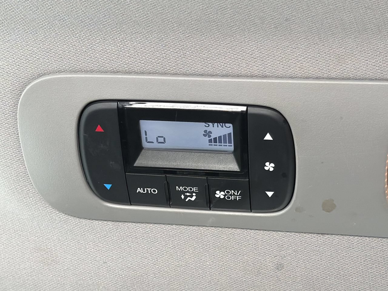 Used 2023 Honda Odyssey Touring image 21