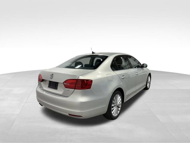 Used 2011 Volkswagen Jetta SEL image 7