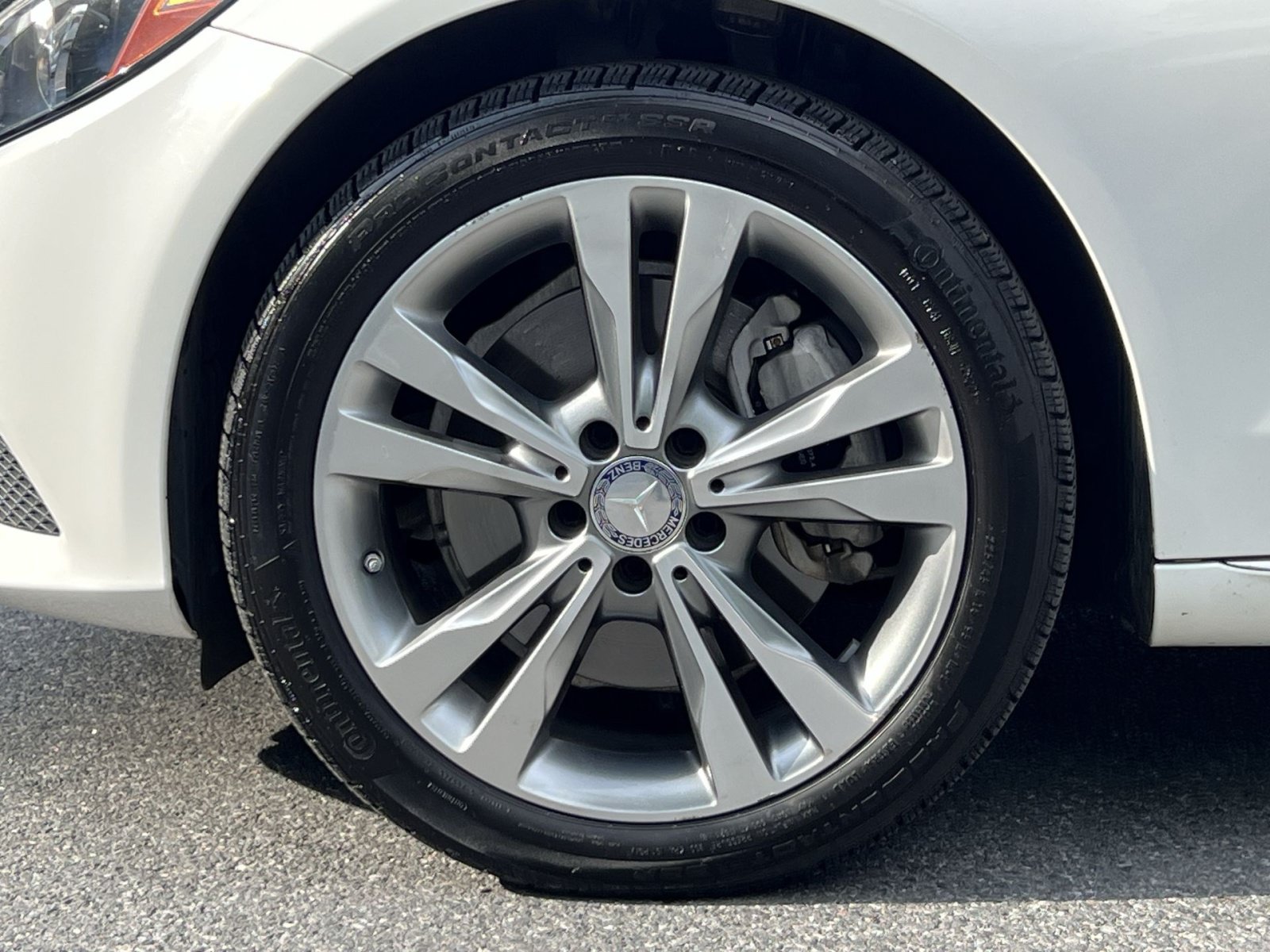 Used 2015 Mercedes-Benz C 300 4MATIC Sedan image 17