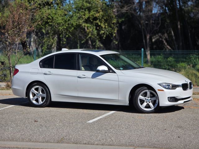 Used 2015 BMW 328i Sedan RWD image 6