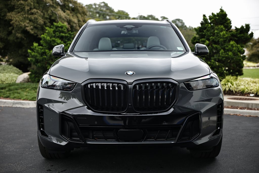 New 2026 BMW X5 xDrive40i w/ Executive Package image 13